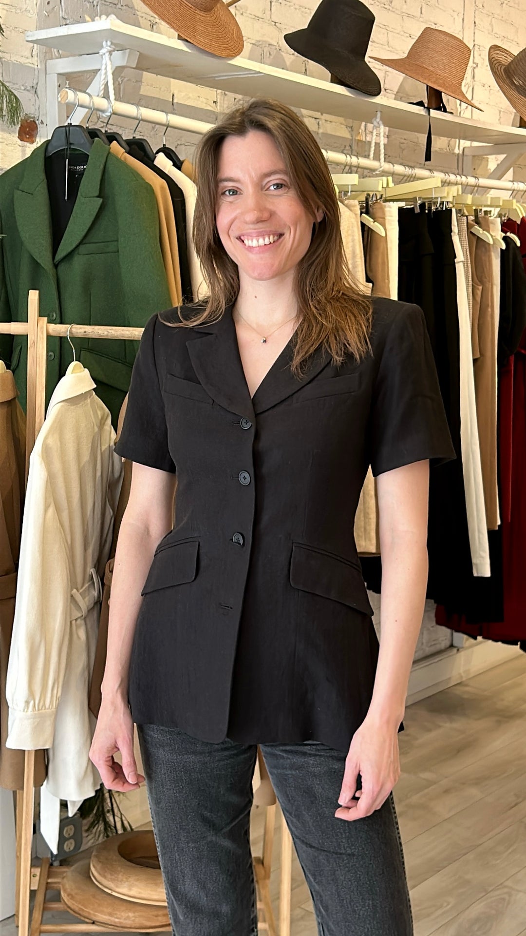 6F9148F8-94CA-4527-9CB7-