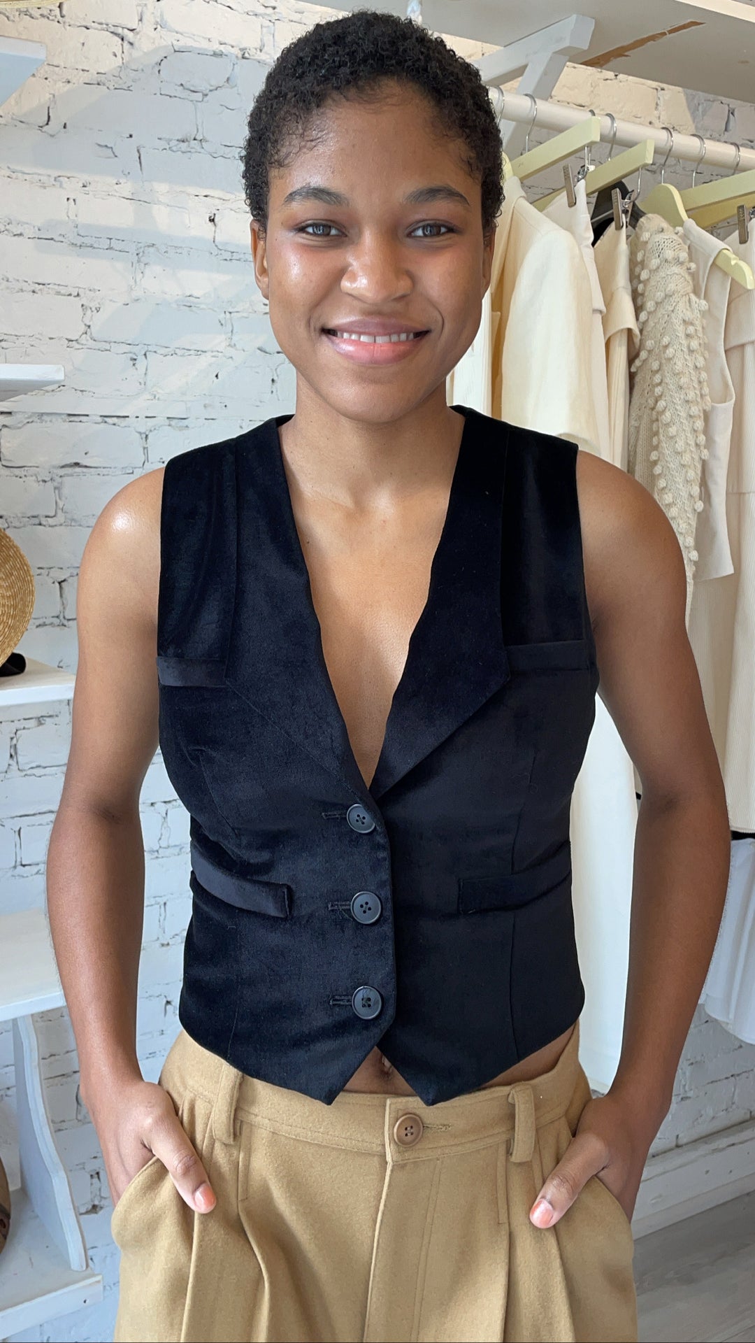 8ABFC843-FB10-40E9-ABB3-