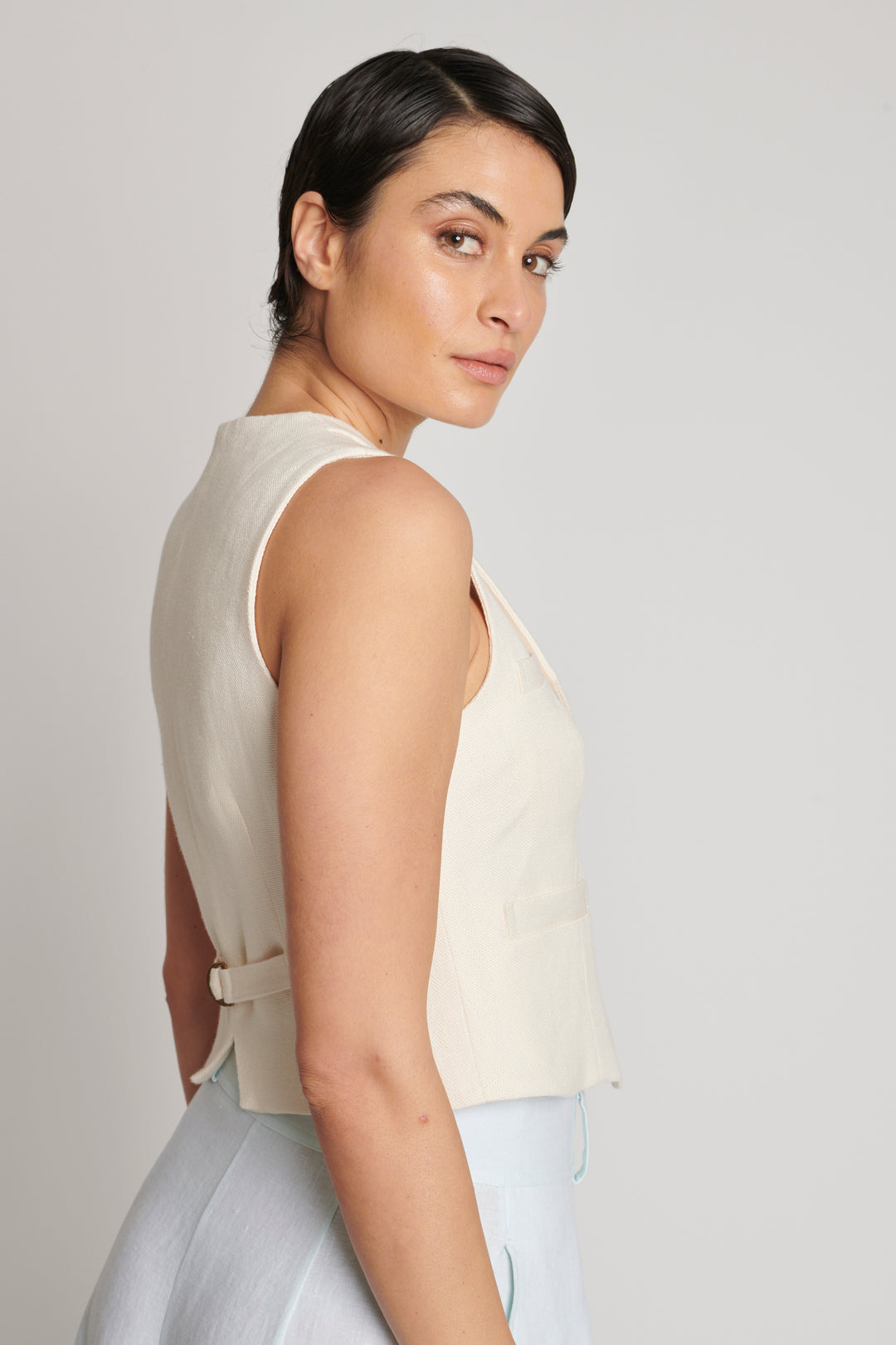 Frida Summer Suit Vest - Linen - Ivory – Behida Dolić Millinery